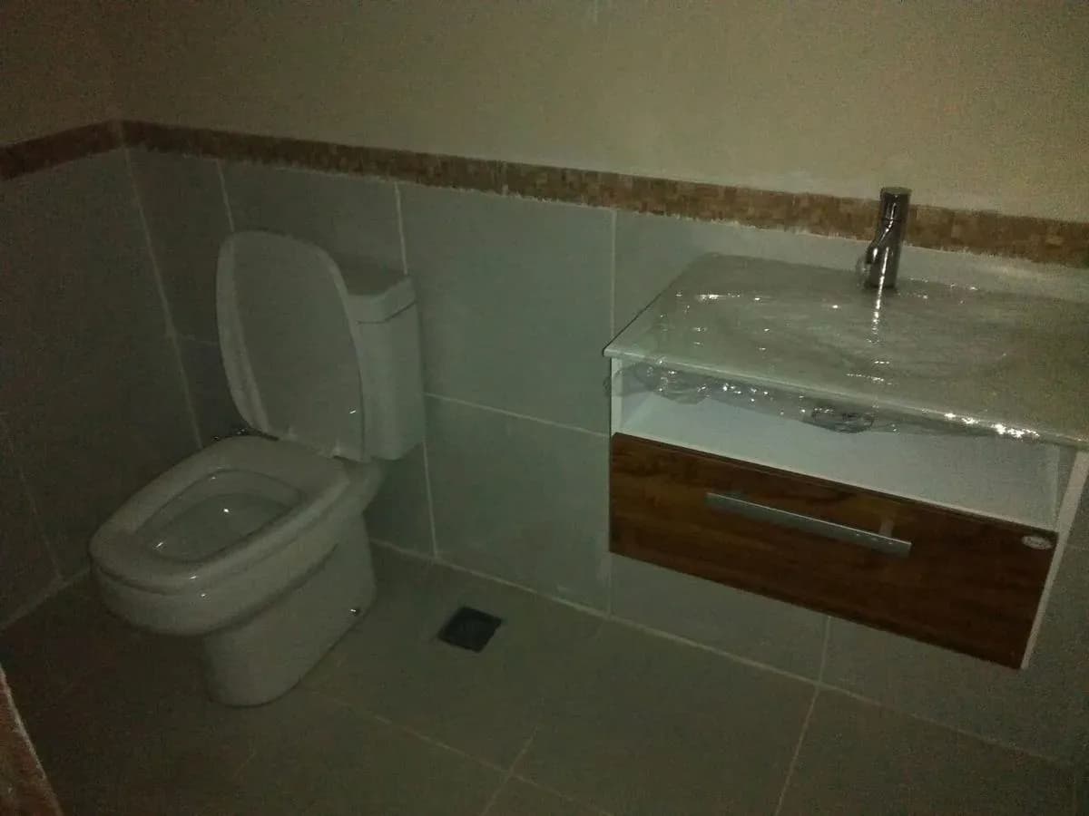3-Bedroom House for Sale in Fernando de la Mora - Image 15