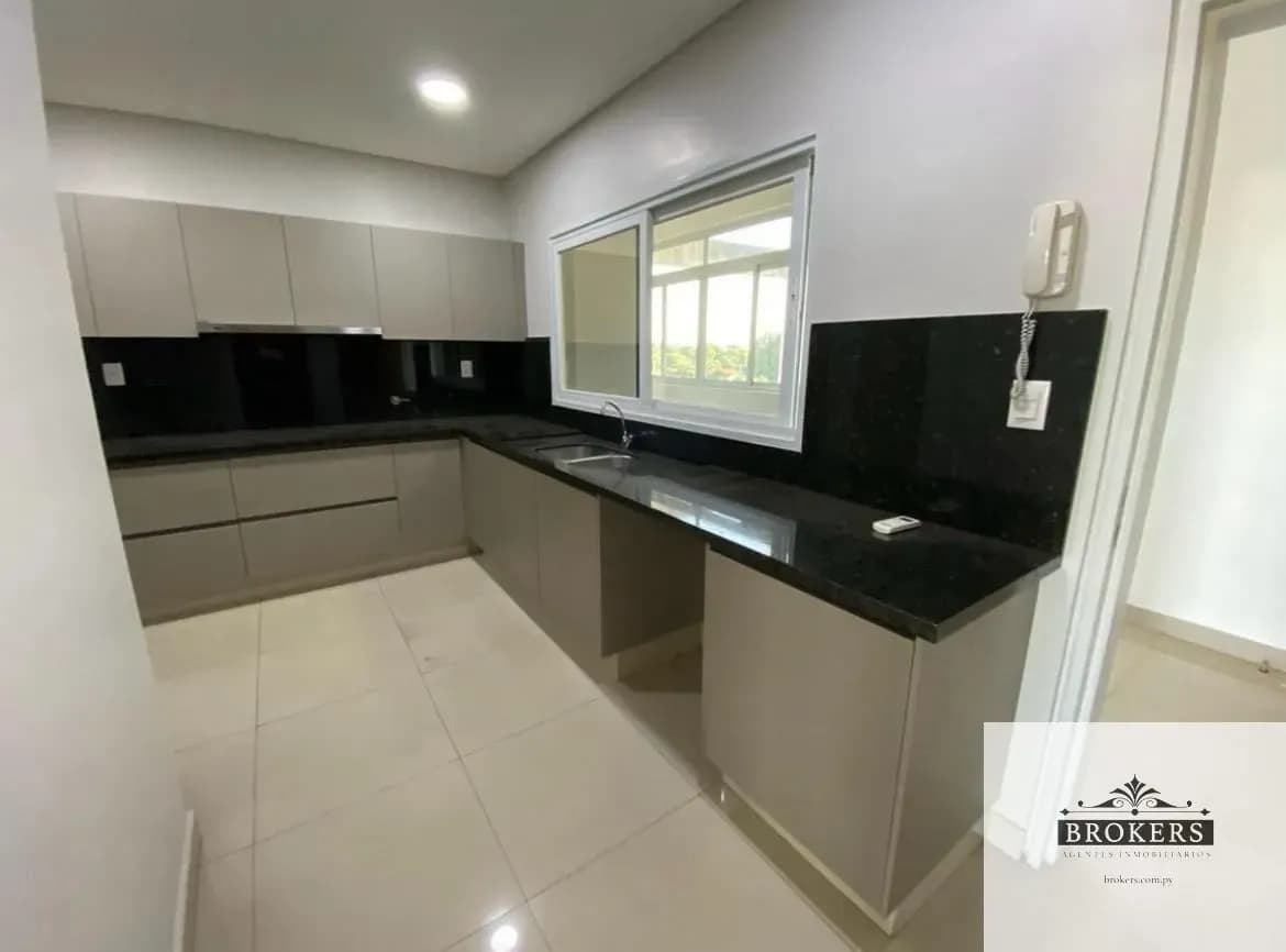 3-Bedroom Apartment for Rent in Villa Aurelia, Asunción - Image 5