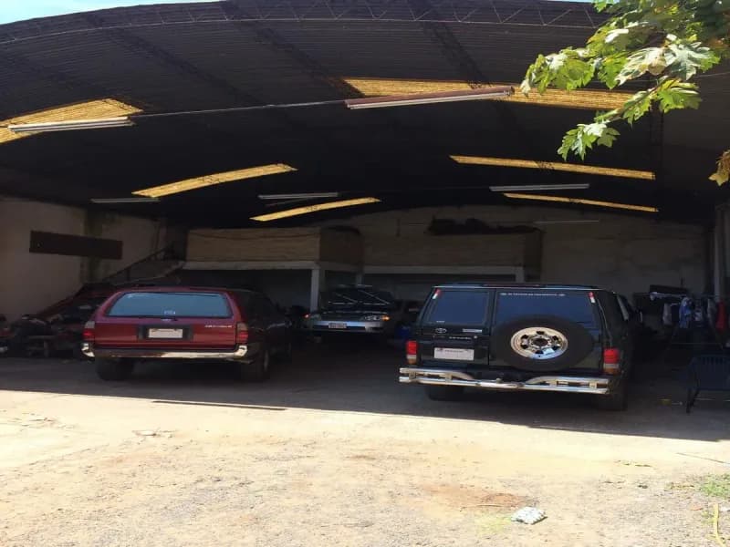 Warehouse of 480m² for Sale in Orilla del Campo Grande, Fernando de la Mora - Image 2