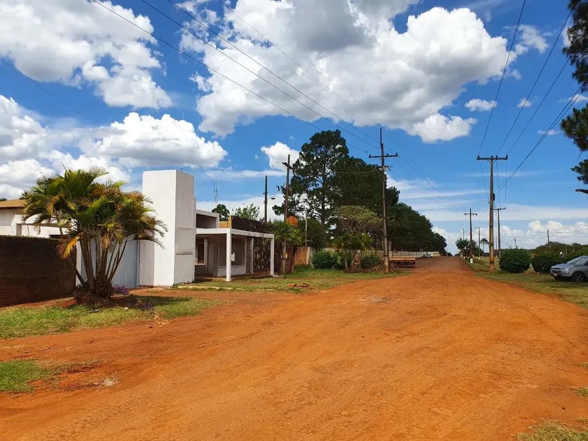 Hotel de 1.45m² en Venta en Minga Guazú