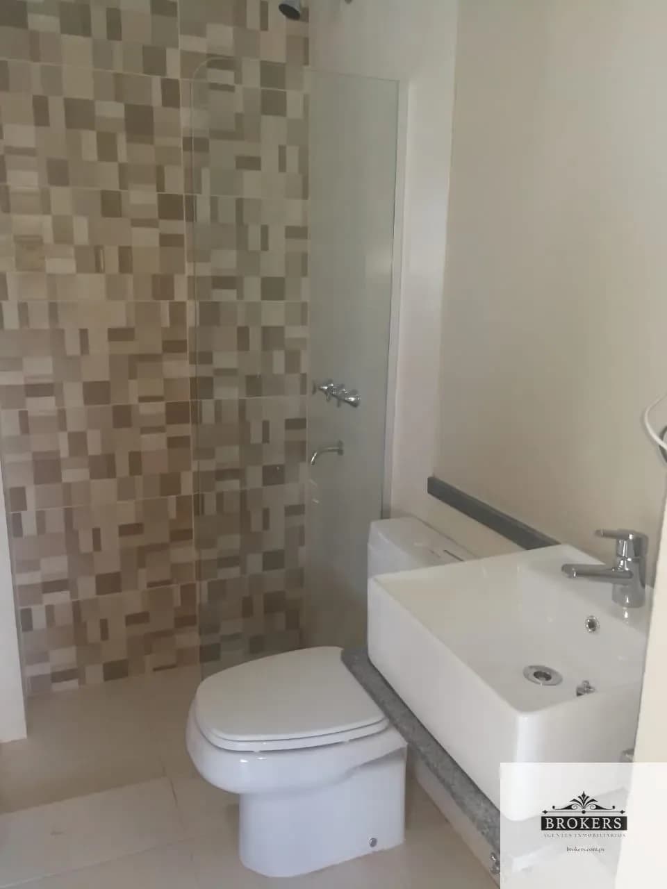 2-Bedroom Apartment for Sale in La Catedral, Lambaré - Image 15