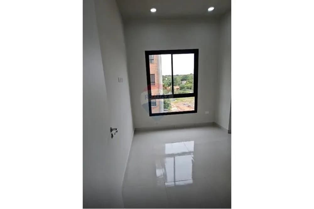 Apartment of 1 bedroom for Sale in Campo Grande, Luque - Image 2