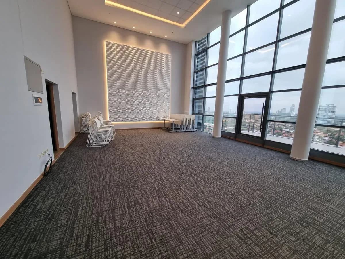 Office of 308m² for Rent in Salvador del Mundo, Asunción - Image 3