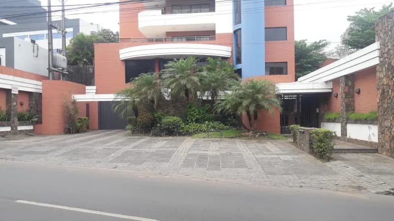 Loja de 4,190m² à Venda em Virgen del Huerto, Asunción - Image 2