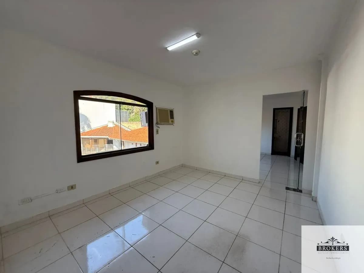 Office of 700m² for Rent in Santo Domingo, Asunción - Image 13