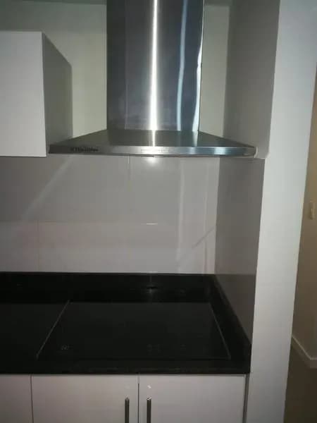 Departamento de 2 dormitorios en Venta en Mariscal López, Lambaré - Image 5