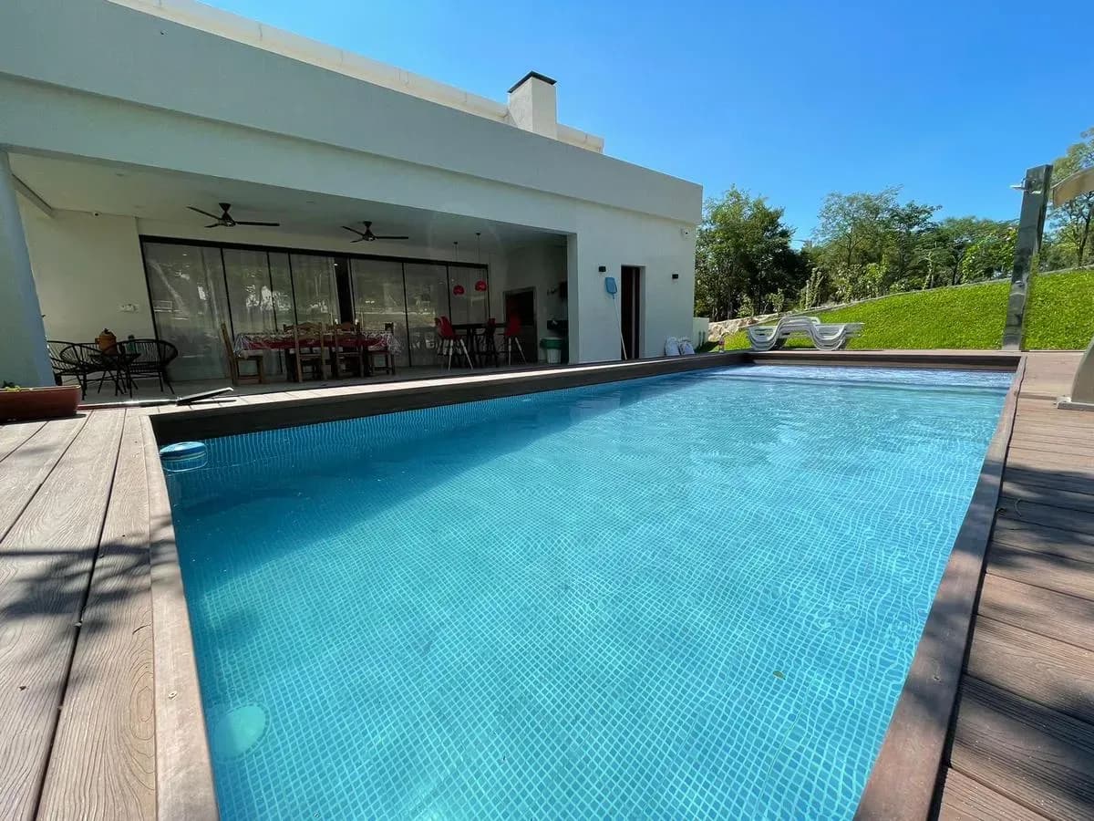 3-Bedroom House for Sale in San Bernardino