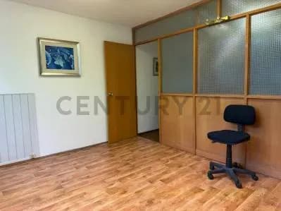 Local Comercial de 30m² en Alquiler en Centro, Montevideo - Image 5