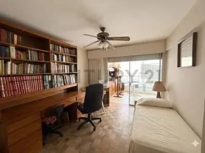 Departamento de 3 dormitorios en Venta en Pocitos, Montevideo - Image 5