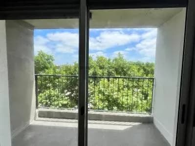 Apartamento de 1 Quarto à Venda em Cordón, Montevidéu - Image 2