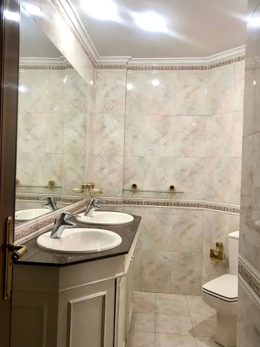 Departamento de 3 dormitorios en Venta en Las Mercedes, Lambaré - Image 10