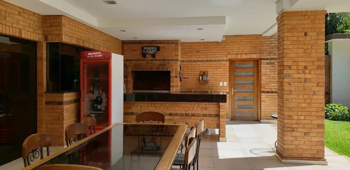 Casa de 6 dormitorios en Venta en Mcal. José Félix Estigarribia, Lambaré - Image 14