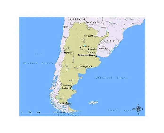 Terreno de 1,383m² en Venta en Los Pocitos - Image 2