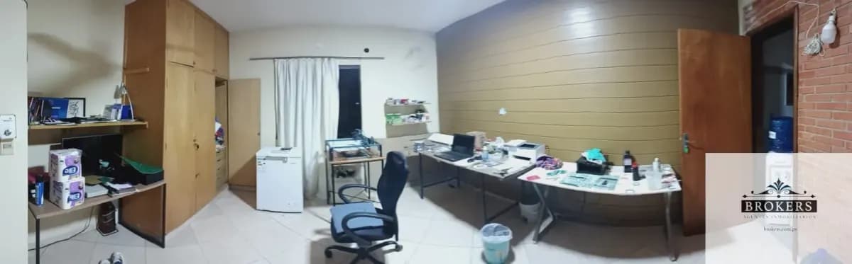 4-Bedroom House for Sale in Lambaré - Image 19