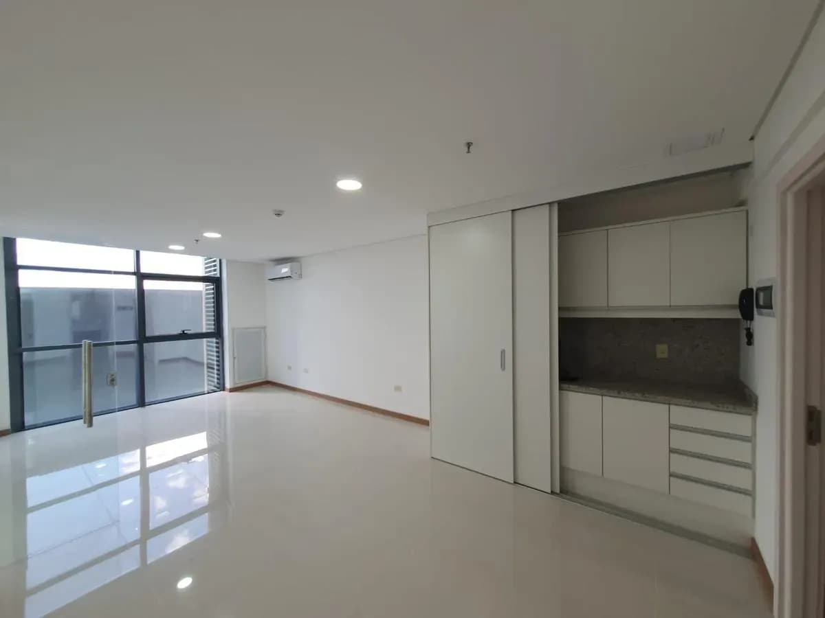 Office of 308m² for Rent in Salvador del Mundo, Asunción - Image 16