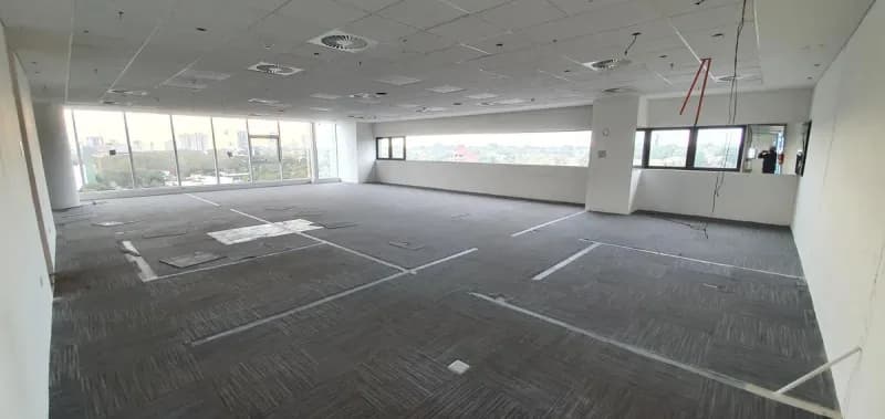 Office of 222m² for Rent in Mcal. José Félix Estigarribia, Asunción - Image 3