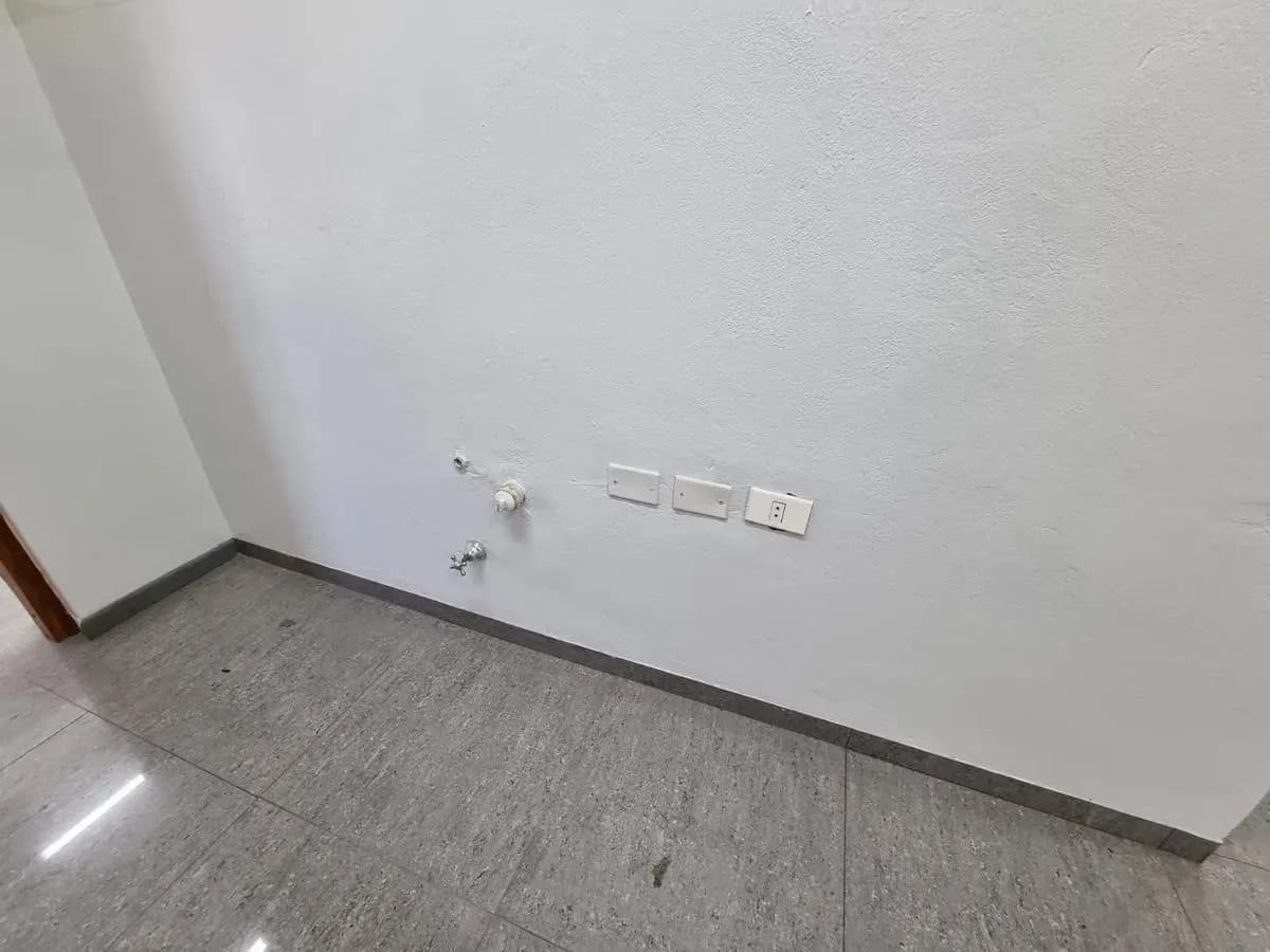 Office of 336m² for Rent in San Cristobal, Asunción - Image 18