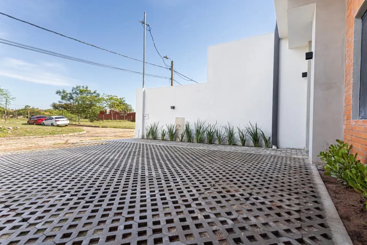 Casa de 3 dormitorios en Venta en Limpio - Image 13