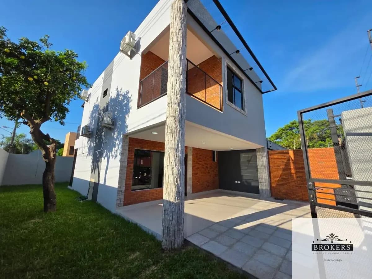 3-Bedroom House for Sale in Mbachió II, Lambaré - Image 7