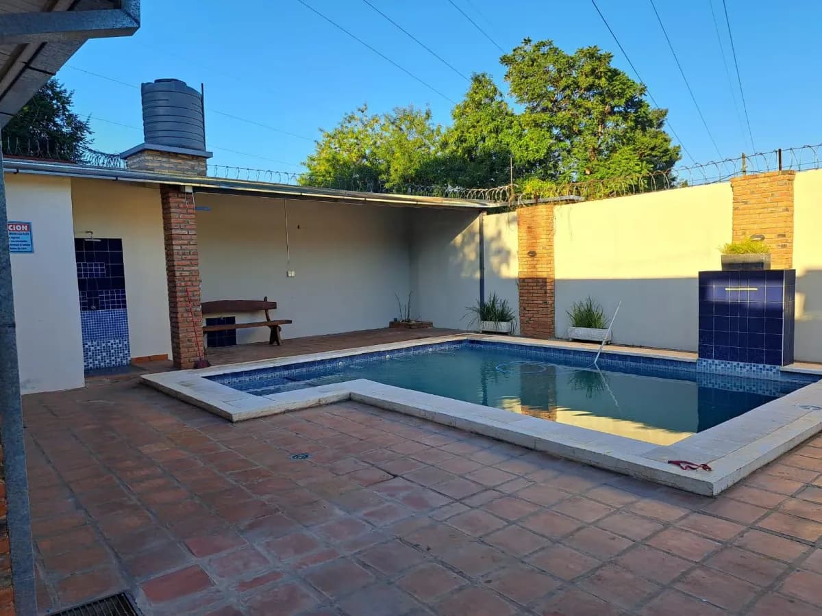 1 Bedroom House for Sale in Sagrada Familia, San Lorenzo - Image 10