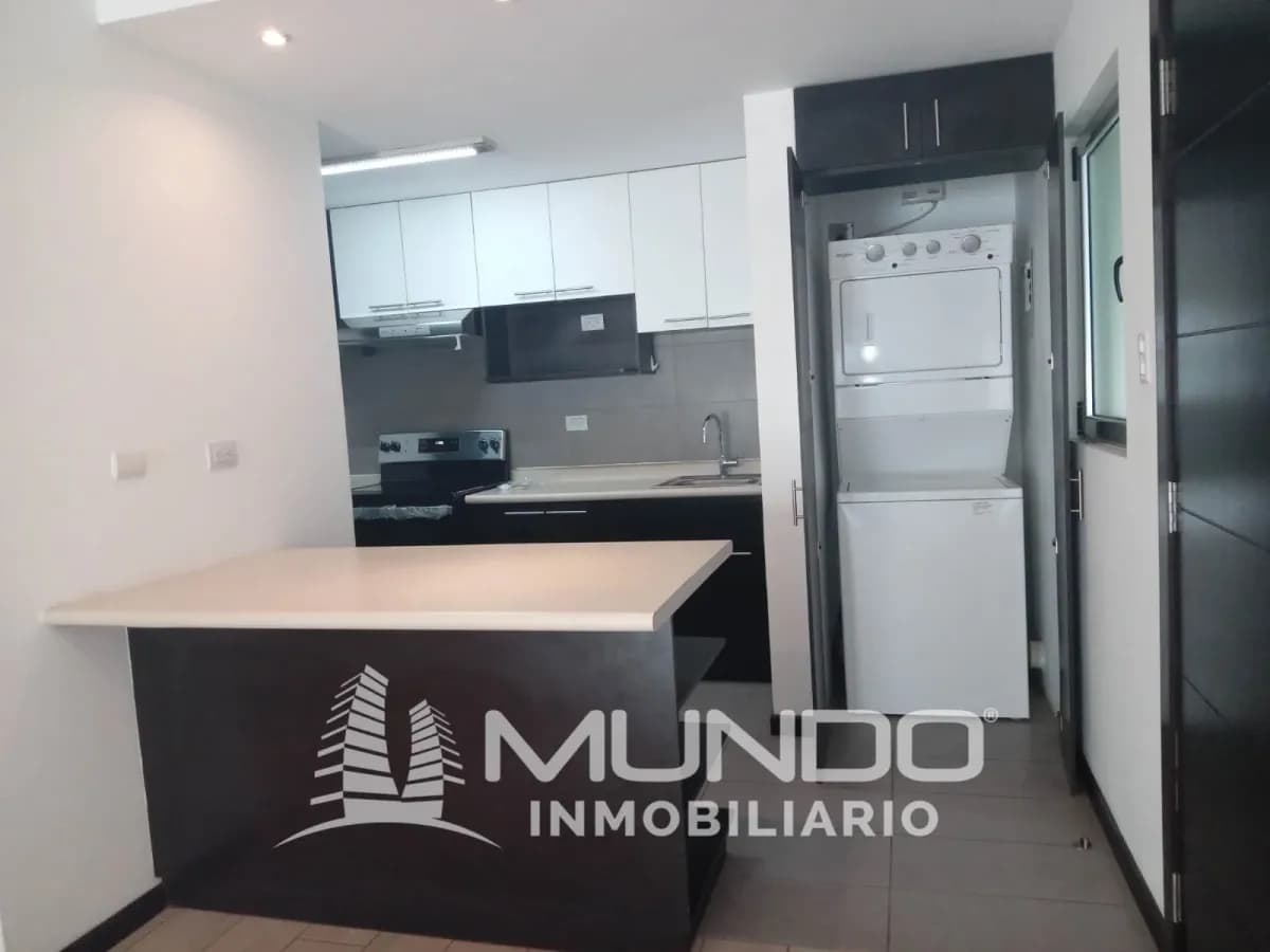 Departamento de 2 dormitorios, 67m², en Venta en Zona 1, Santa Catarina Pinula - Image 4