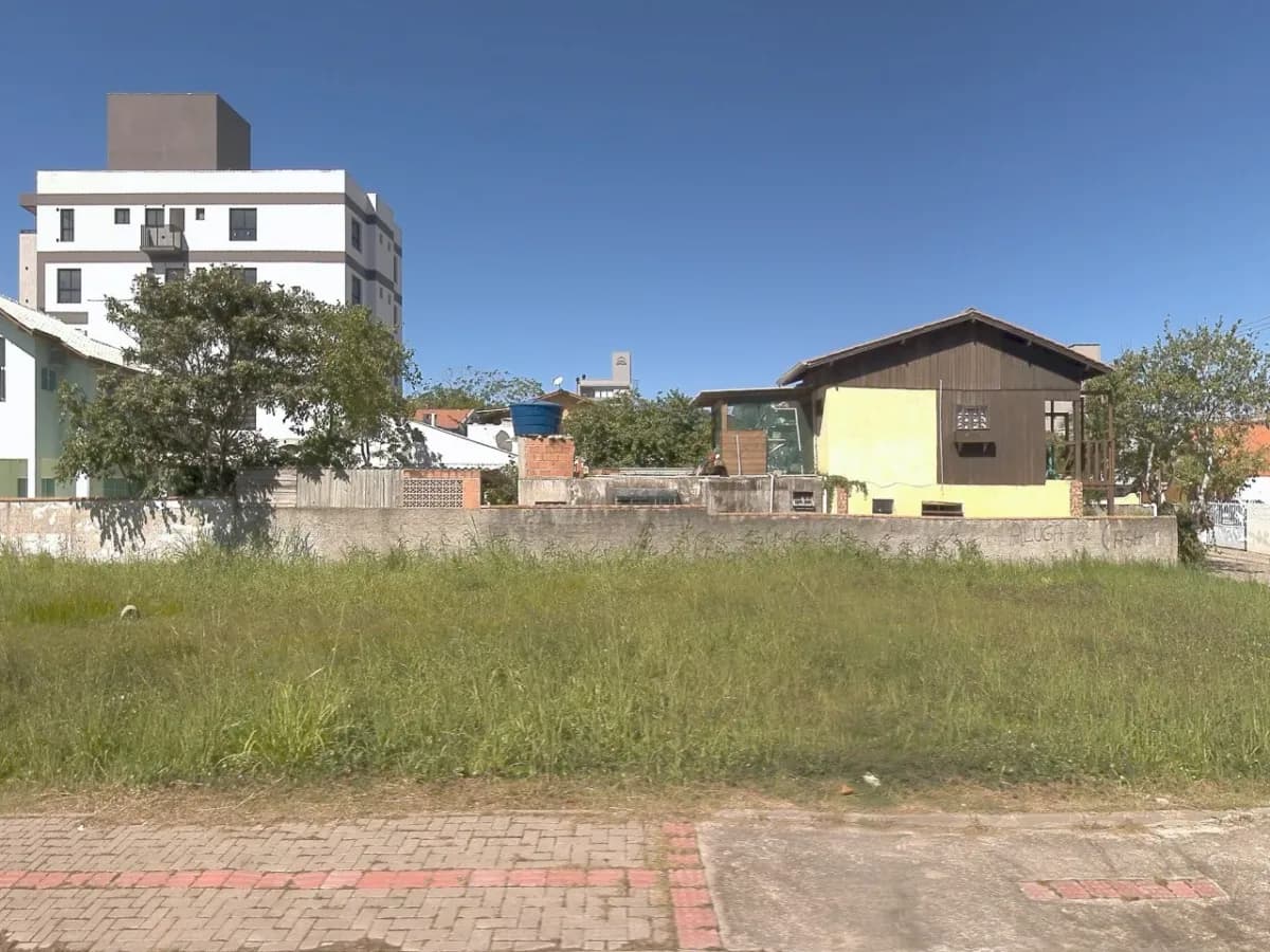 Terreno de 320m² à Venda em Canto Grande, Bombinhas