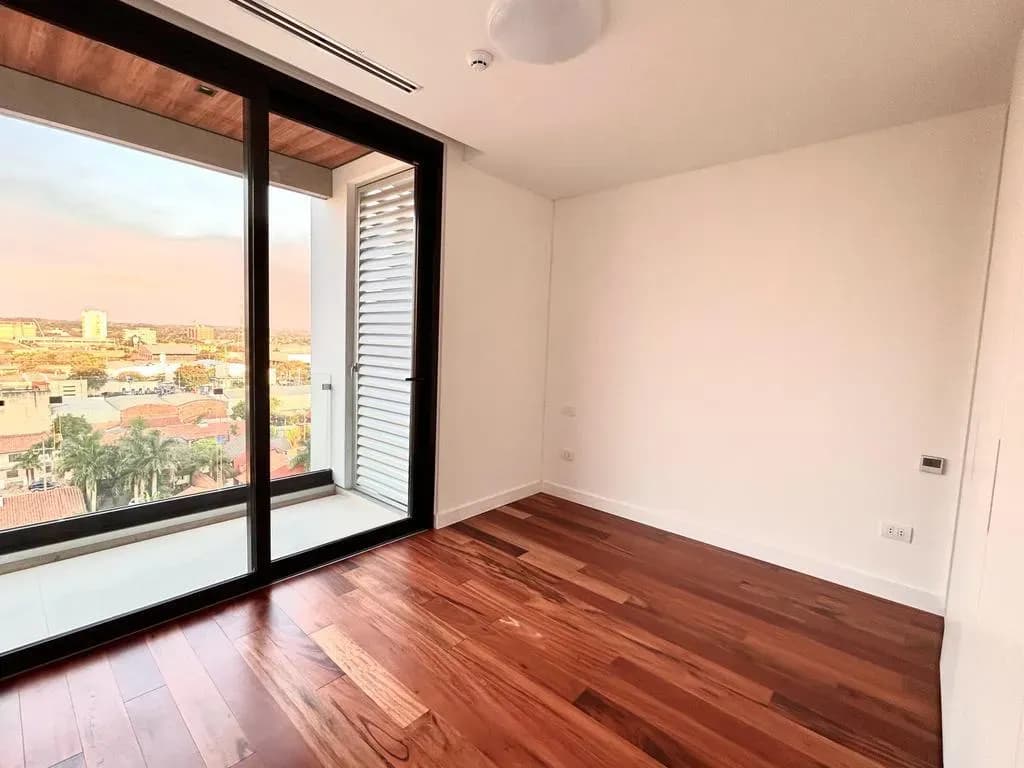 Departamento de 3 dormitorios en Venta en San Jorge, Asunción - Image 16