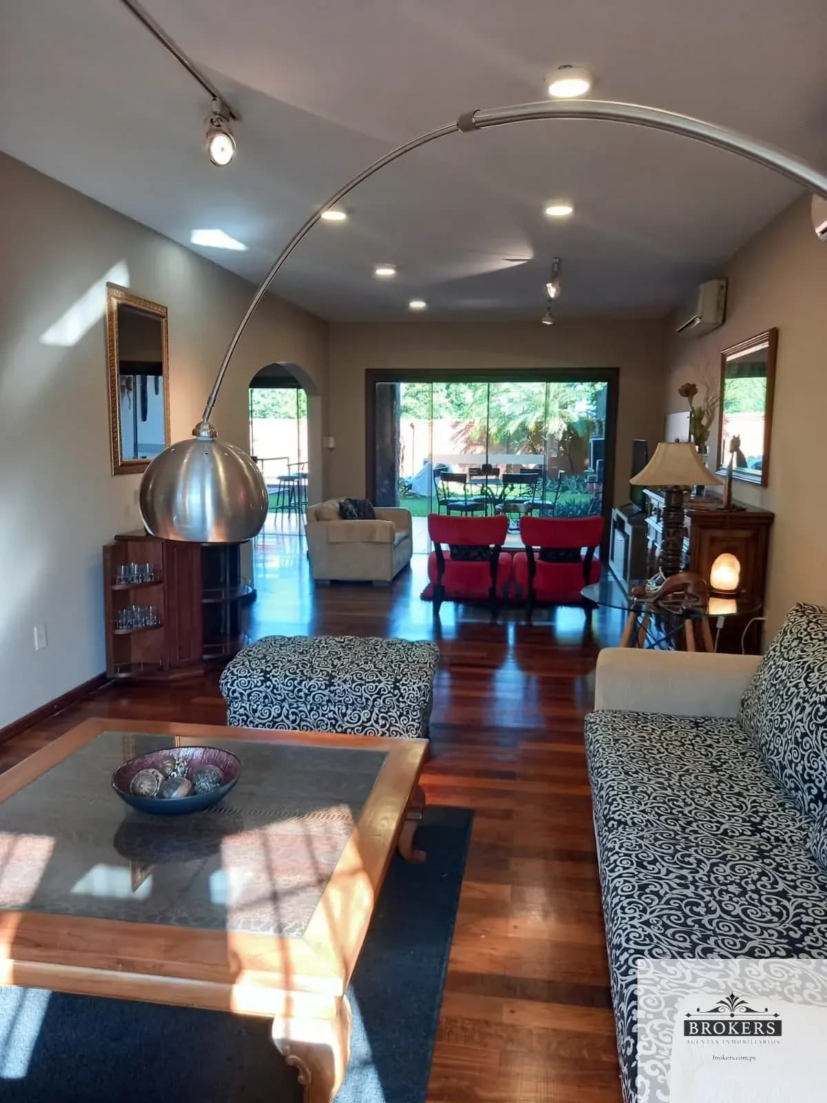 4-Bedroom House for Sale in Los Laureles, Lambaré - Image 16