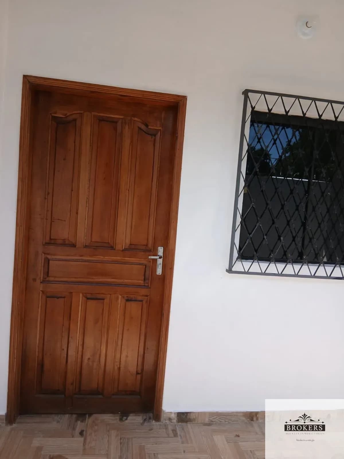 2-Bedroom House for Sale in Achucarro, San Antonio - Image 4