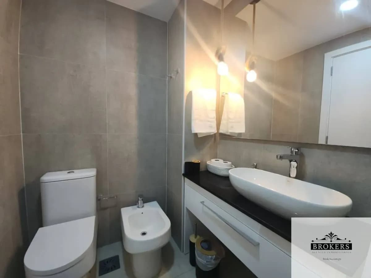 Apartamento de 2 dormitórios para Aluguel em Madame Lynch, Assunção - Image 13