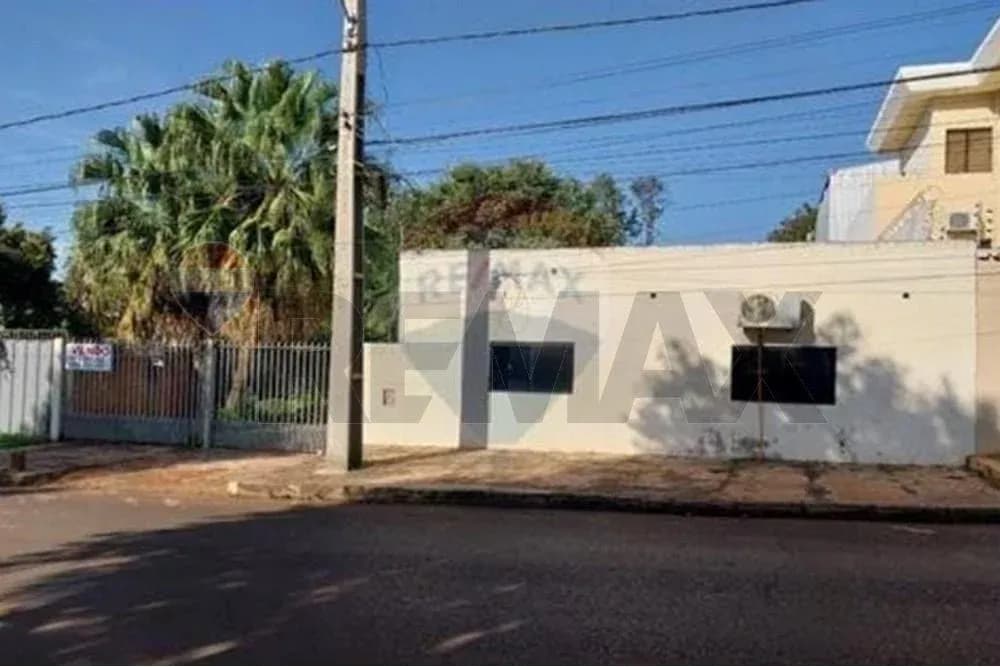 Casa de 4 dormitorios en Venta en Che la Reina, Ciudad del Este - Image 7