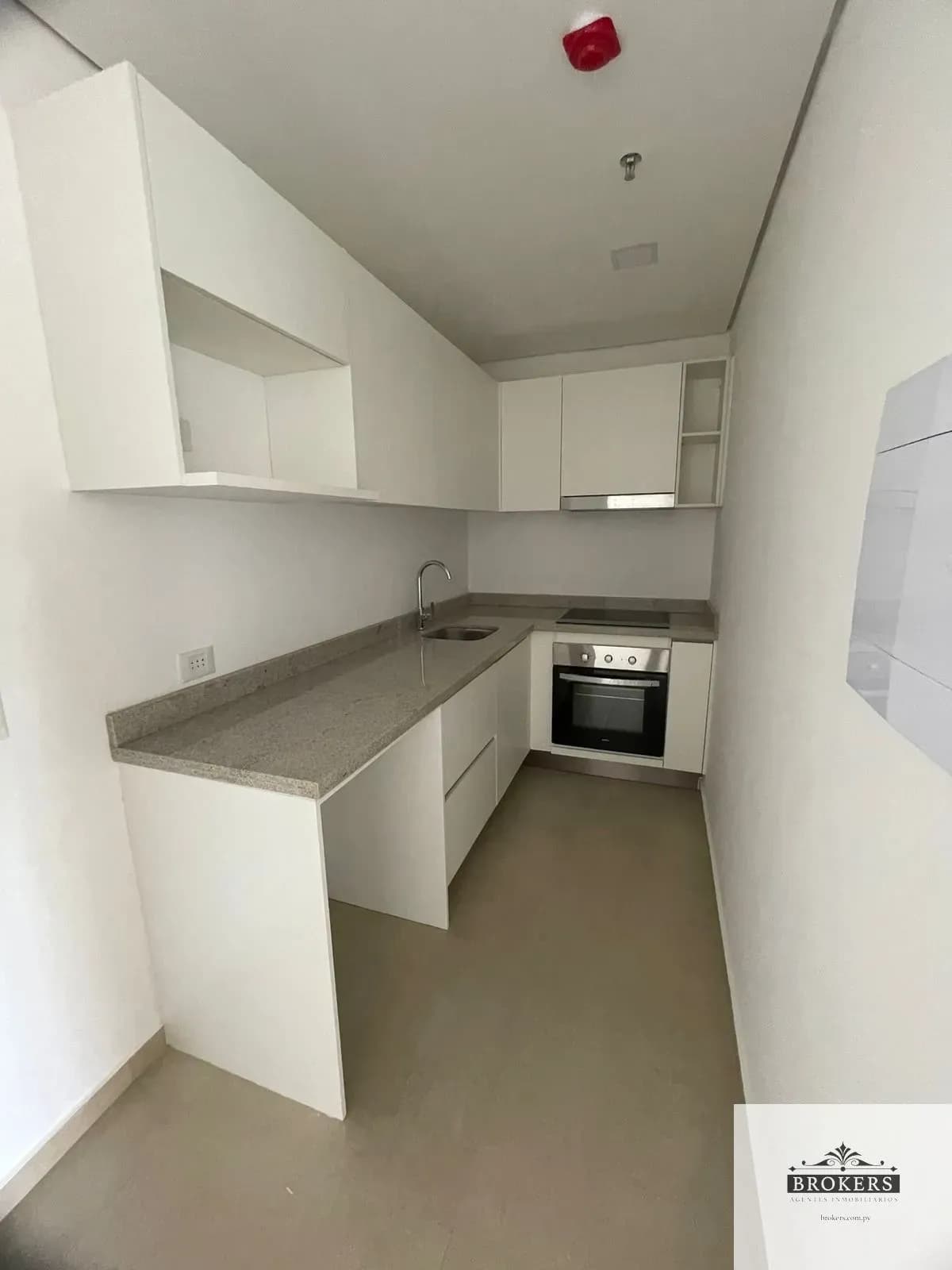 1-Bedroom Apartment for Rent in Los Laureles, Asunción