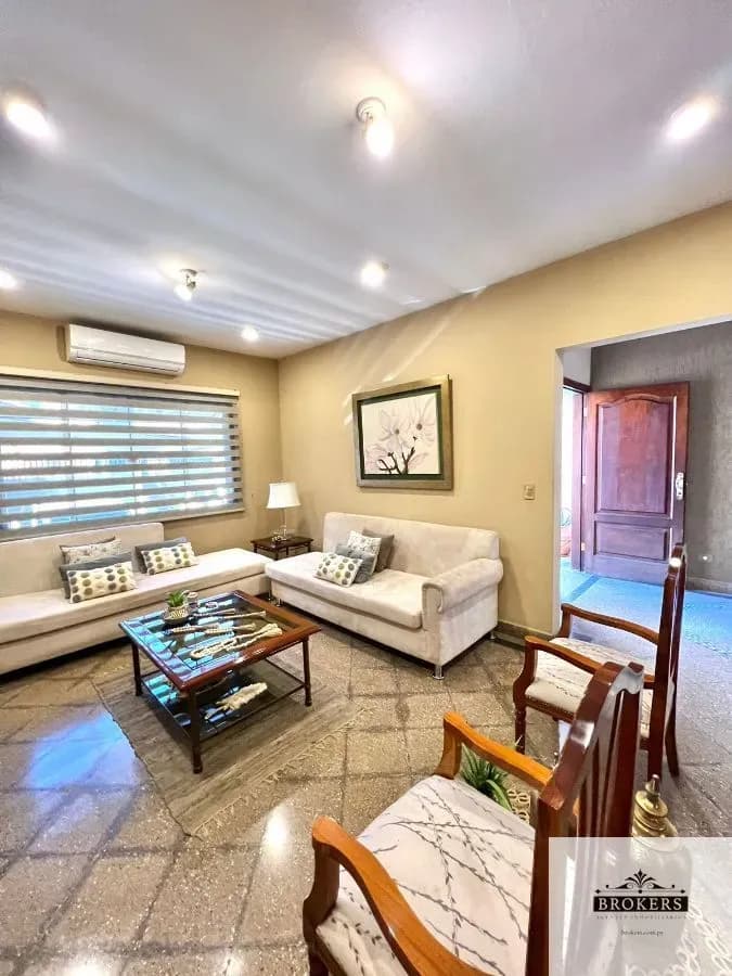 Escritório de 300m² à Venda em Vista Alegre, Lambaré - Image 6