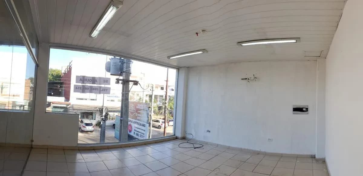 Retail Space of 25m² for Rent in Villa Ofelia, Fernando de la Mora - Image 8