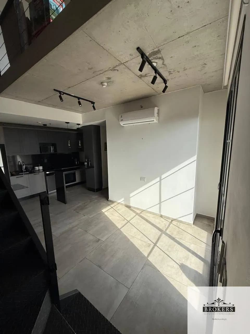2-Bedroom Apartment for Rent in Mburucuyá, Asunción - Image 10