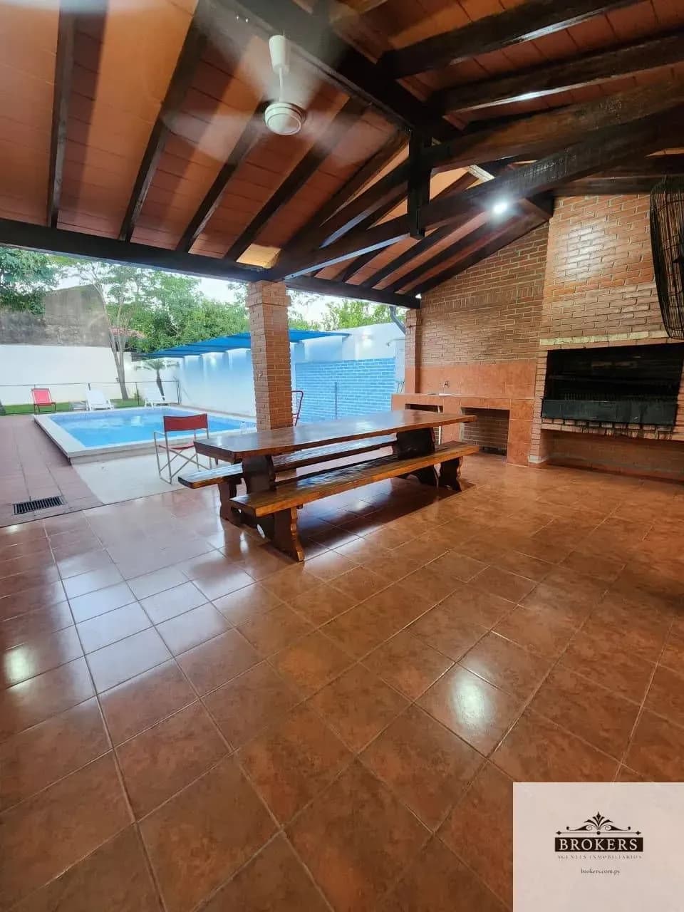 Casa de 5 dormitorios en Venta en San Bernardino - Image 17