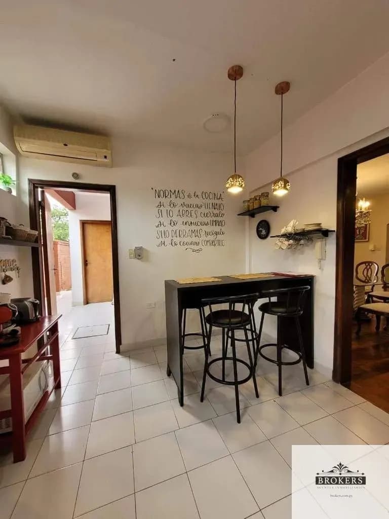 4-Bedroom House for Sale in Los Laureles, Lambaré - Image 8