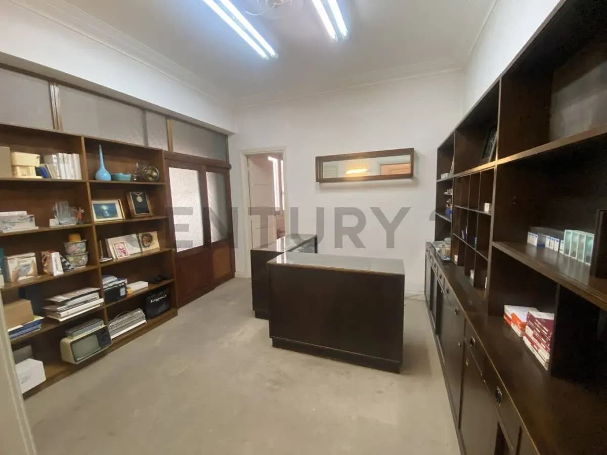 Departamento de 2 dormitorios en Venta en Centro, Montevideo