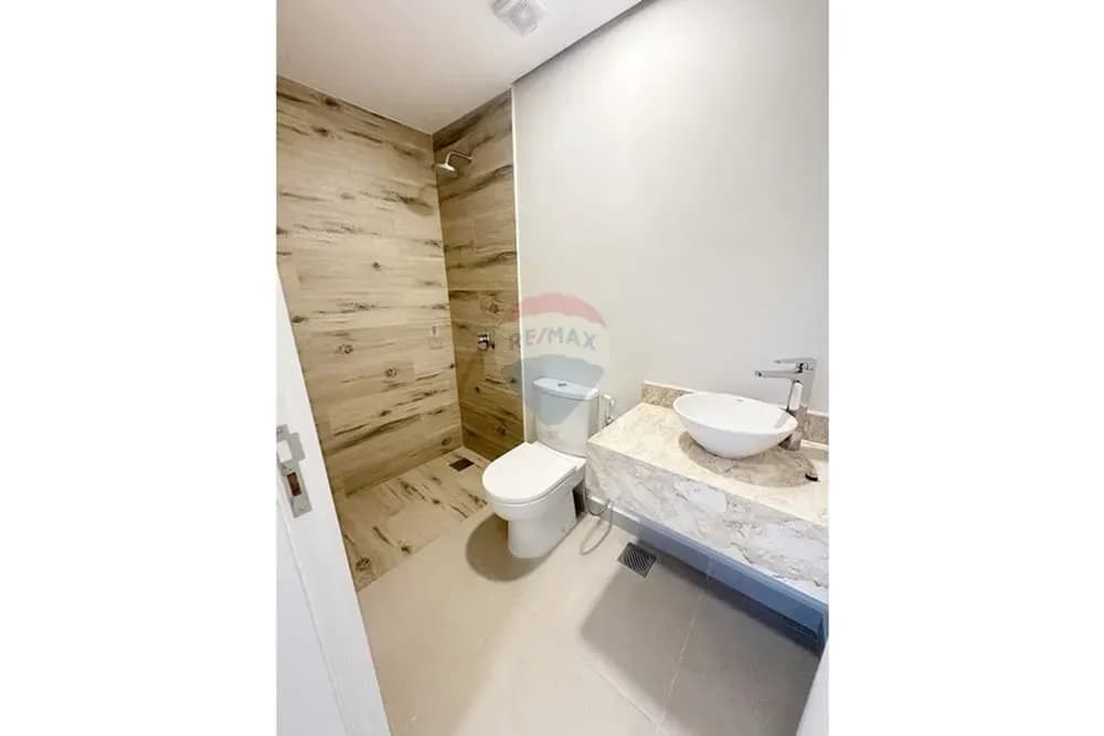 1-Bedroom Apartment for Sale in Villa Ofelia, San Lorenzo - Image 10