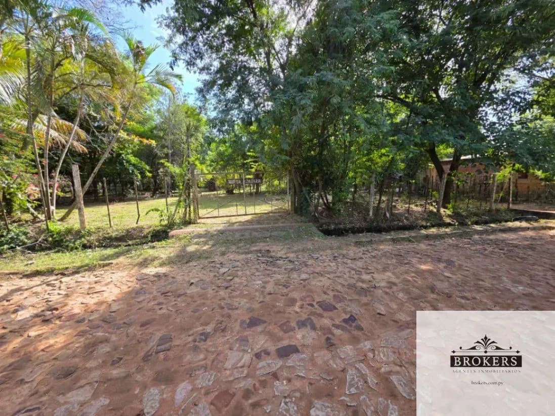 Terreno de 3,200m² en Venta en Limpio - Image 5