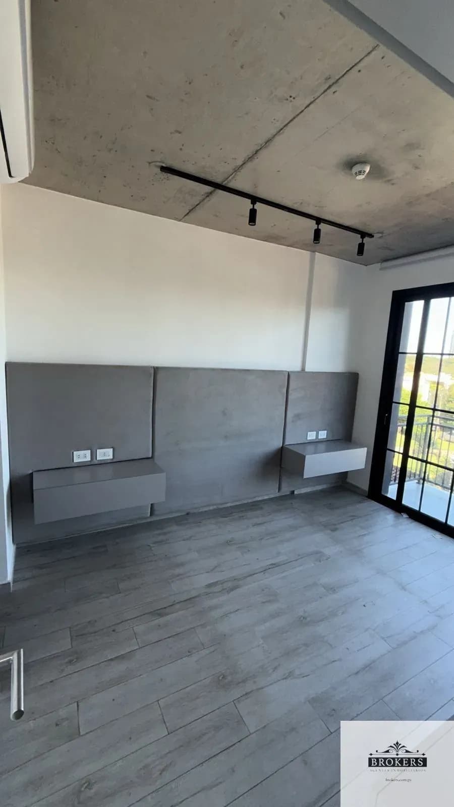 2-Bedroom Apartment for Rent in Mburucuyá, Asunción - Image 9