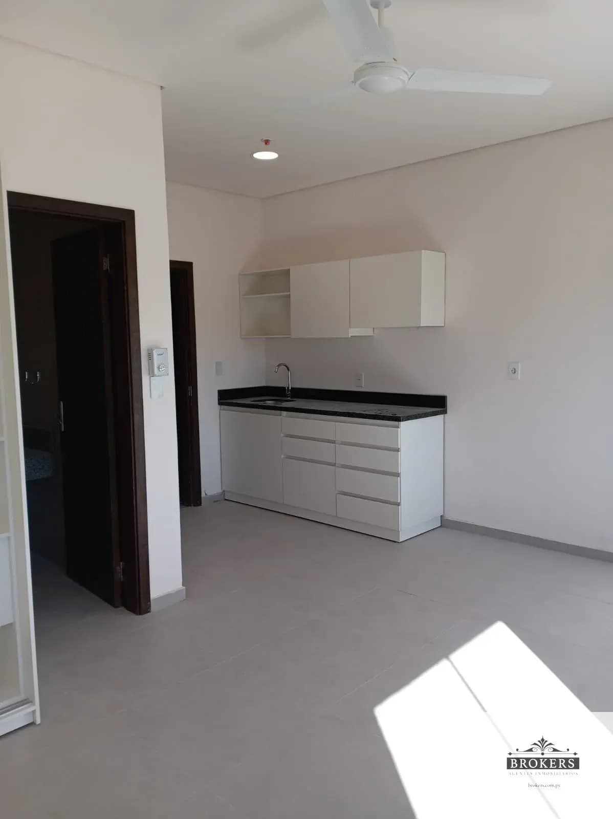Departamento de 1 dormitorio en Venta en San Pablo, Asunción - Image 4