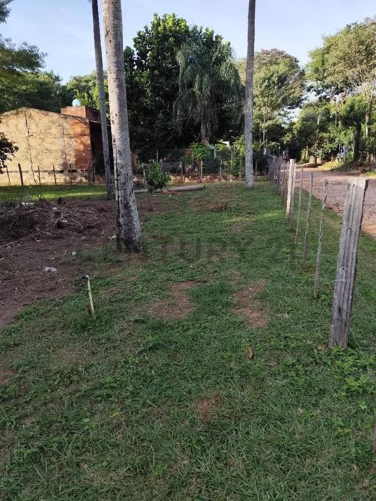 Terreno de 844m² en Venta en Limpio