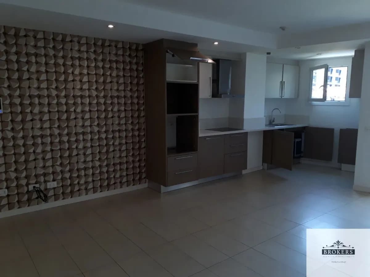 1-Bedroom Apartment for Rent in Mariscal López, Lambaré - Image 9