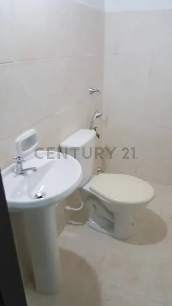 Departamento de 4 dormitorios en Venta en Vista Alegre, Lambaré - Image 12