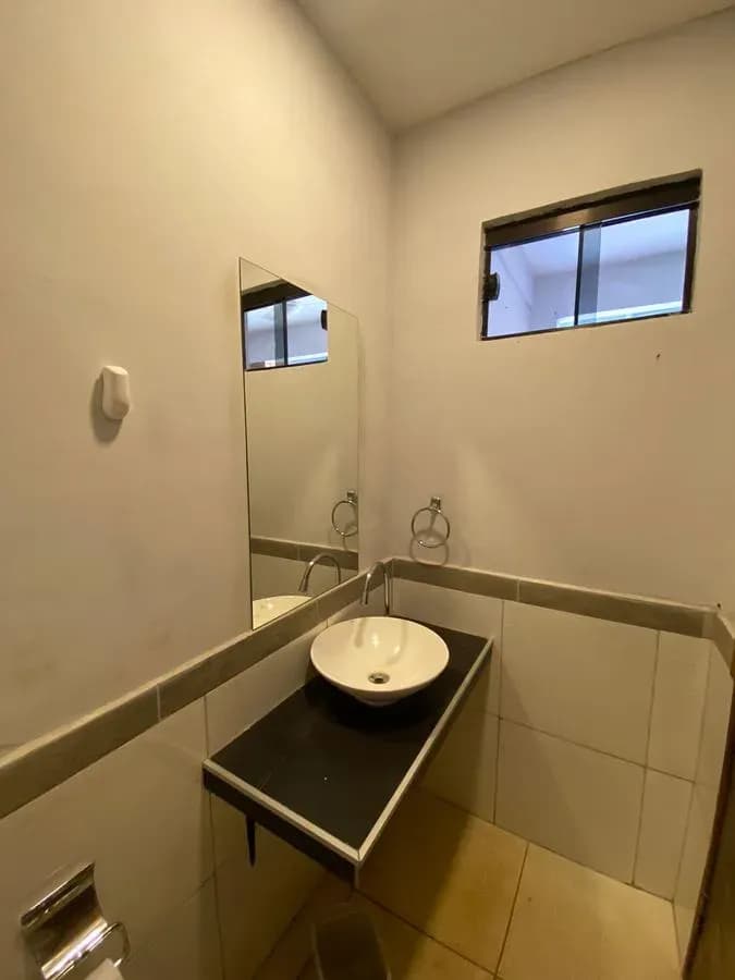 Casa de 3 dormitorios en Venta en Laurelty, Luque - Image 15