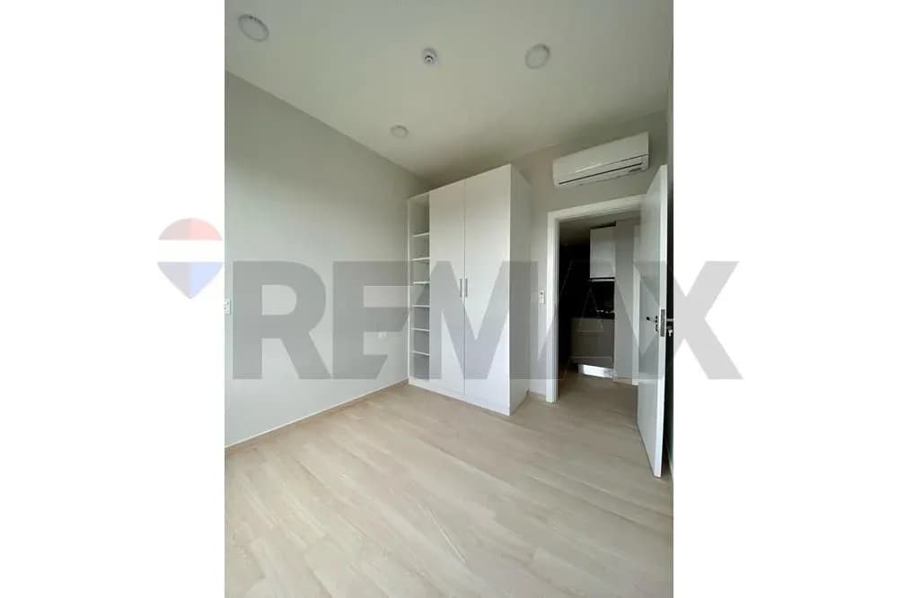2-Bedroom Apartment for Sale in Recoleta, Asunción - Image 12