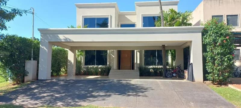 4-Bedroom House for Sale in Zárate Isla, Mariano Roque Alonso - Image 2