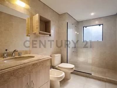 Casa de 3 quartos à venda em Loma Pytá, Assunção - Image 4