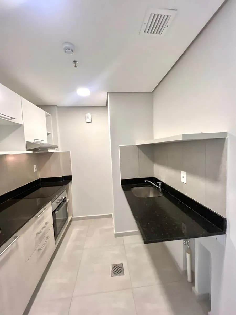 2-Bedroom Apartment for Sale in Mburicaó, Asunción - Image 8